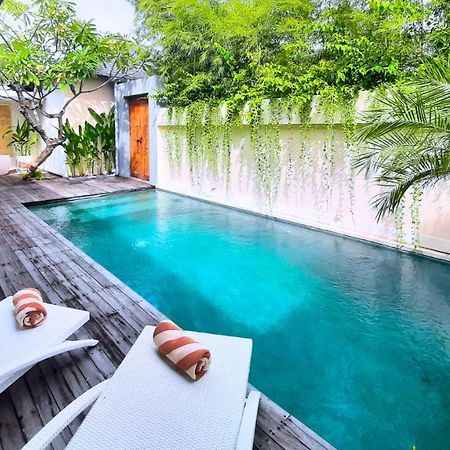 The Decks Bali Villa Legian  Exterior photo