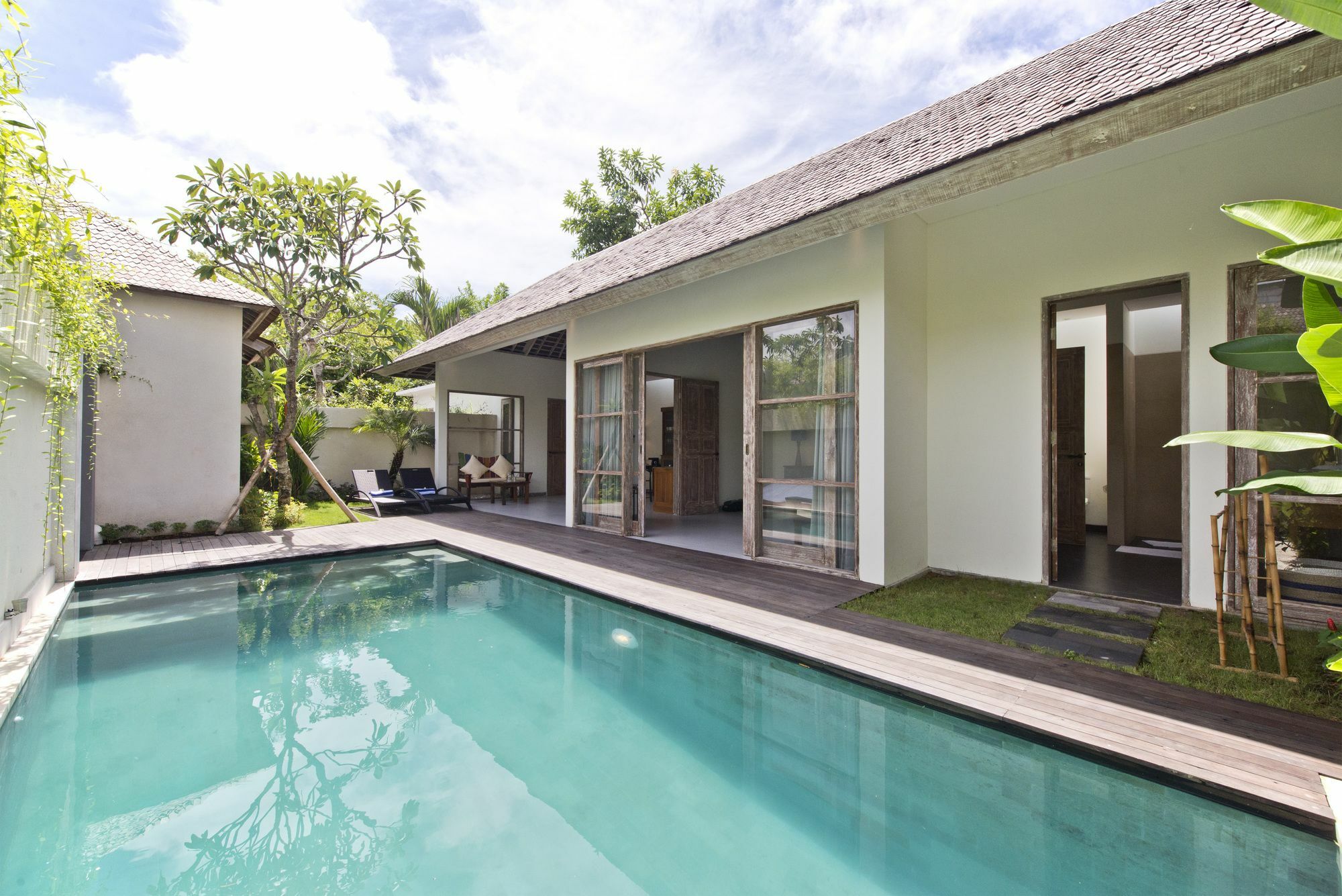The Decks Bali Villa Legian  Exterior photo