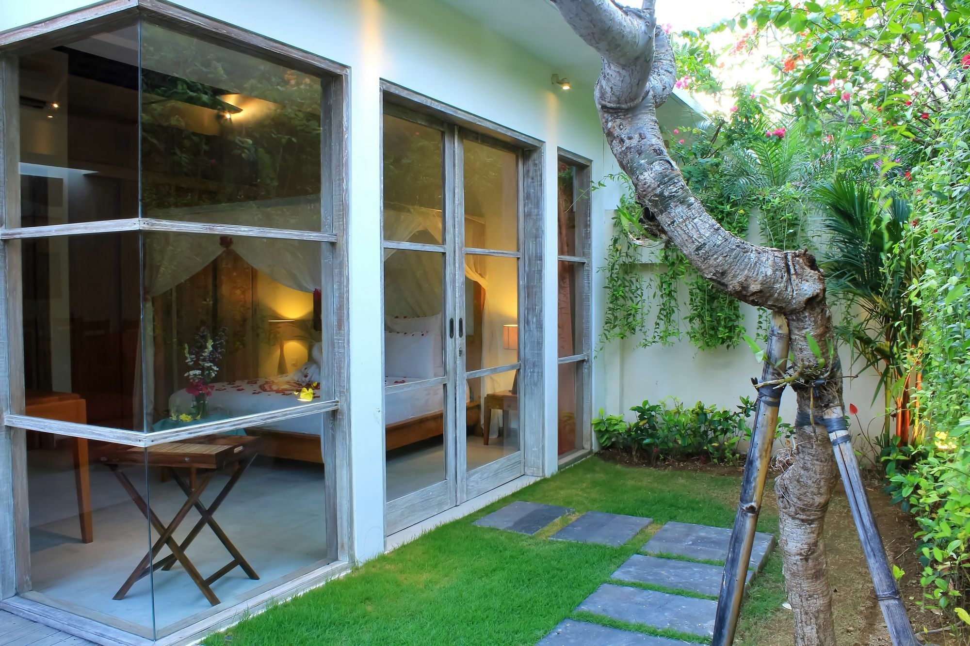 The Decks Bali Villa Legian  Exterior photo